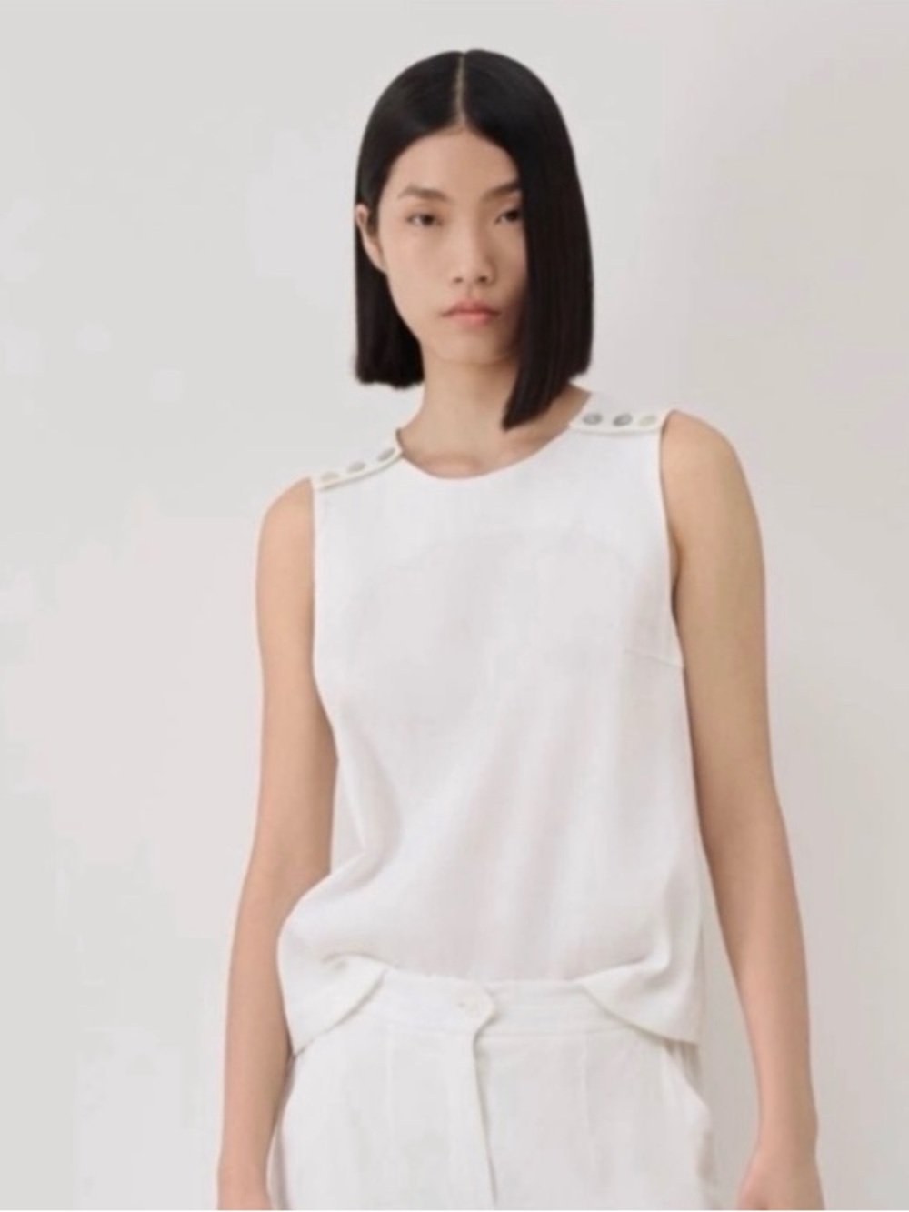 Marella Sleeveless Button-Shoulder White Linen Blend Women's Top
